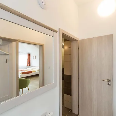 アパートホテル Gardena